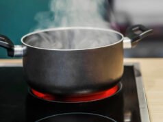 Apelo do deputado à proibição de produtos químicos para sempre em produtos de uso diário