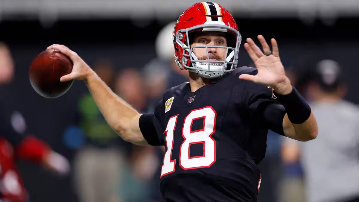 Kirk Cousins reúne-se aos Raiders