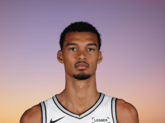 Victor Wembanyama perderá o final da temporada regular contra o Denver