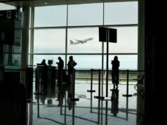 Compre passagens aéreas agora, insiste a Espanha enquanto a guerra no Irã eleva os preços do petróleo