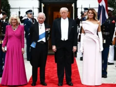 Guloseimas da colmeia de Melania Trump na Casa Branca apresentadas no menu do jantar oficial do Rei Charles e da Rainha Camilla