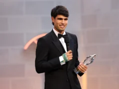 Carlos Alcaraz não tem certeza sobre o status do Aberto da França devido a uma lesão no pulso