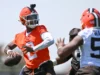 Shedeur Sanders fez repetições do time principal no primeiro treino de Todd Monken nos Browns – mas ele não foi o único