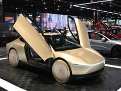 As ações da Tesla estão a caminho de terminar a semana em baixa depois que a orientação de investimentos assusta os investidores