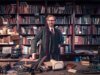 HBO Max compra a série ‘Bookish’ de Mark Gatiss para a Austrália à medida que as vendas ultrapassam a marca dos 100 territórios