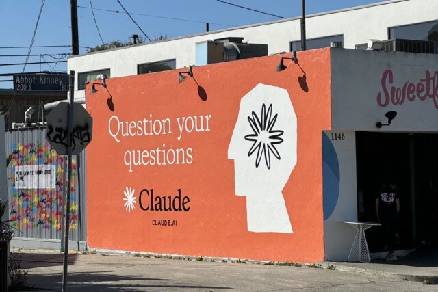 Claude-ad-e1733259907871.jpg