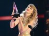 Taylor Swift lidera indicações para o American Music Awards de 2026 com oito, enquanto Olivia Dean e Sombr seguem de perto: lista completa de indicados