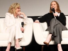 A estrela de ‘Hacks’ Hannah Einbinder critica os criadores de IA como ‘perdedores’: ‘Vocês são péssimos … Eu quero colocar sua cabeça no vaso sanitário e dar descarga’