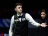 Três estreias seguras no Crisol enquanto os primeiros oito classificados chegam ao Campeonato Mundial de Snooker