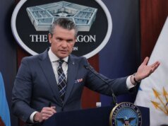 Porta-voz do Pentágono defende o uso de oração por Pete Hegseth semelhante ao falso diálogo de Ezequiel 25:17 usado em ‘Pulp Fiction’