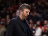 Michael Carrick se enfurece com decisões ‘chocantes’ na derrota surpresa do Man Utd