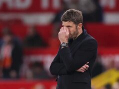 ‘Isso nunca vai funcionar’ – Gary Neville questiona a decisão de começar a estrela ‘limitada’ do Man Utd