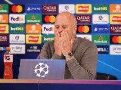 ‘Nunca ouvi nada assim’ – Arne Slot criticado pela lenda do Liverpool por causa da decisão do PSG
