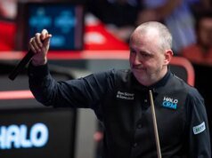 Mark Williams reage à sua introdução única no Campeonato Mundial de Snooker