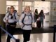‘Hacks’ define crossover de ‘Amazing Race’ na temporada final; Produtores explicam como poderia ter sido o centro de uma 6ª temporada descartada