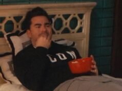 Faça uma maratona de 24 horas de binge-watch e ganhe um lanche enquanto assiste