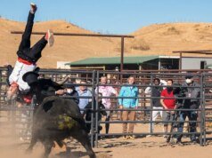 ‘Jackass 5’ Cracks Up CinemaCon como trailer estreia o exame de próstata do robô de Steve-O, coleiras de choque peniano e o último filme de ‘Jackass’ que o ‘mundo jamais verá’