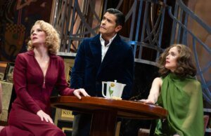 Crítica da Broadway de ‘Fallen Angels’: Rose Byrne e Kelli O’Hara Sparkle em Lackluster Noël Coward Revival