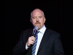 Louis CK apresenta novo especial da Netflix, Hollywood Bowl Show para Netflix Is A Joke Fest