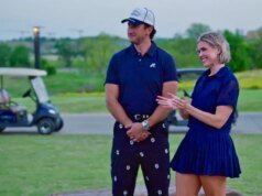 Julia Rae e Russell Dickerson jogam golfe na série de reality shows com o ex-executivo da CBS Jack Sussman