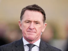 ‘Não é uma boa aparência’ – McCoy critica as condições de Sandown, enquanto o final dos saltos é atingido por retiradas