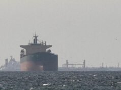 Trump sugere que as negociações com o Irã podem ser retomadas esta semana, à medida que o bloqueio portuário dos EUA continua