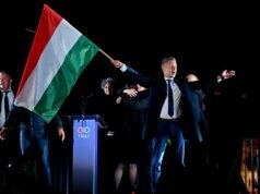 Oposição húngara destitui Viktor Orbán após 16 anos no poder