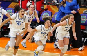 UCLA triunfa sobre a Carolina do Sul pelo primeiro título de basquete feminino da NCAA
