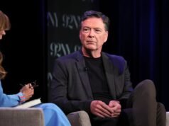 Departamento de Justiça de Trump indicia novamente o ex-chefe do FBI James Comey