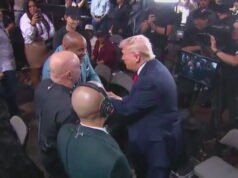 Trump enfrenta Rogan depois de receber surra pública dele