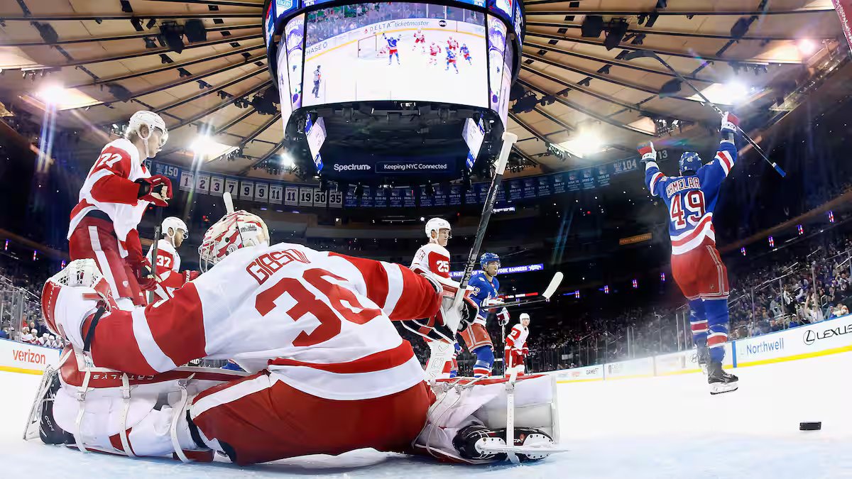 Les Red Wings s’écroulent encore au pire moment de la saison