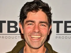 O diretor de Devil Wears Prada 2 explica a ausência de Nate na sequência depois que Adrian Grenier expressou sua ‘decepção’