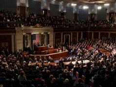 King elogia aliança “verdadeiramente única” em discurso ao Congresso dos EUA