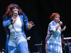 Tina Campbell de Mary Mary e seu marido Teddy se divorciando após 25 anos de casamento