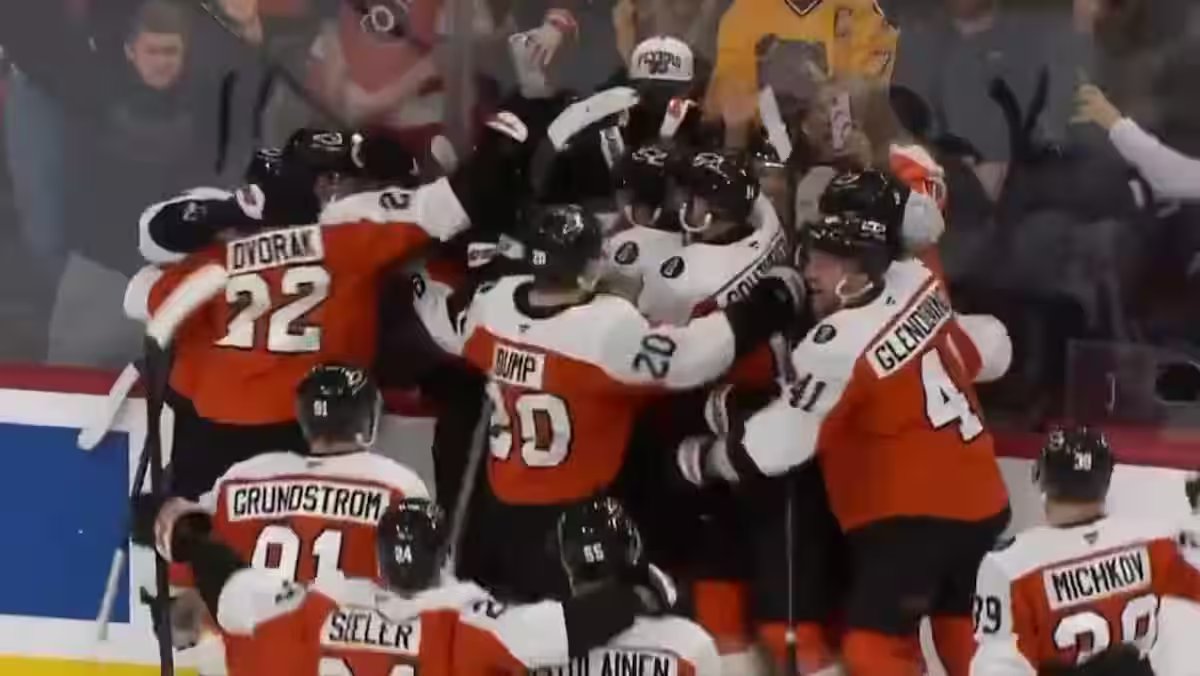 Porter Martone brise la glace no LNH com um mas ô combien importante no curso das séries