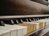 Aprenda piano por menos de US$ 24 por ano com este aplicativo de aulas de piano com tecnologia de IA