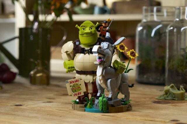 lego-shrek-1280x853.jpg