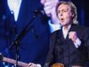 Paul McCartney brilha no set de carreira no Apple Park para comemorações do 50º aniversário