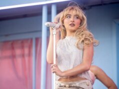 Sabrina Carpenter pede desculpas por considerar a ululação árabe tradicional como “estranha” após reação negativa: “Poderia ter lidado melhor com isso!”