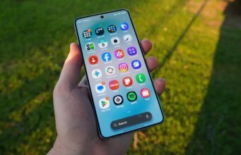 Os preços dos smartphones ainda estão subindo. Aqui estão três maneiras de contornar isso