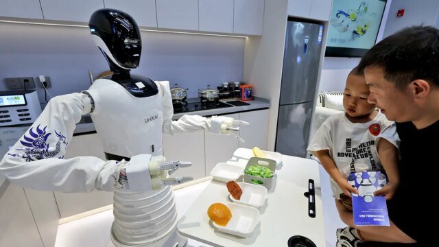 unixai-home-robot-1.jpg