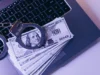 Homem e mulher acusados de golpe de US$ 3,5 milhões se passando por jogadores da NBA e NFL