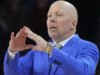 Mick Cronin usa analogia do pôquer para descrever a era NIL: ‘No meio do jogo, eles mudaram o jogo’