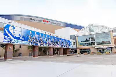 «C’est chez nous à Buffalo, maintenant!»: um lançamento GoFundMe para completar a arena de Sabres de fãs do Canadá