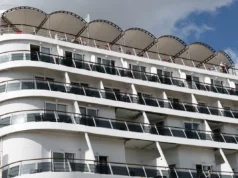 França permite passageiros assintomáticos em novo navio de cruzeiro atingido por surto de doença estomacal