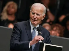 Trump critica Biden como um ‘político desonesto’ enquanto o ex-presidente processa o DOJ