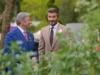 Sir David Beckham é todo sorrisos ao conhecer o Rei no Chelsea Flower Show