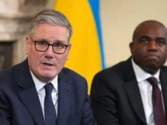 Os oponentes de Starmer estão abrindo caminho para a destruição do Trabalhismo, alerta Lammy