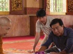 O diretor tailandês Sompot Chidgasornpongse em ‘9 Temples to Heaven’, seu filme de estreia na Quinzena dos Realizadores de Cannes