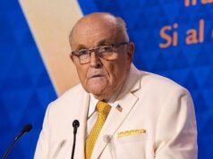 Rudy Giuliani em estado crítico no hospital